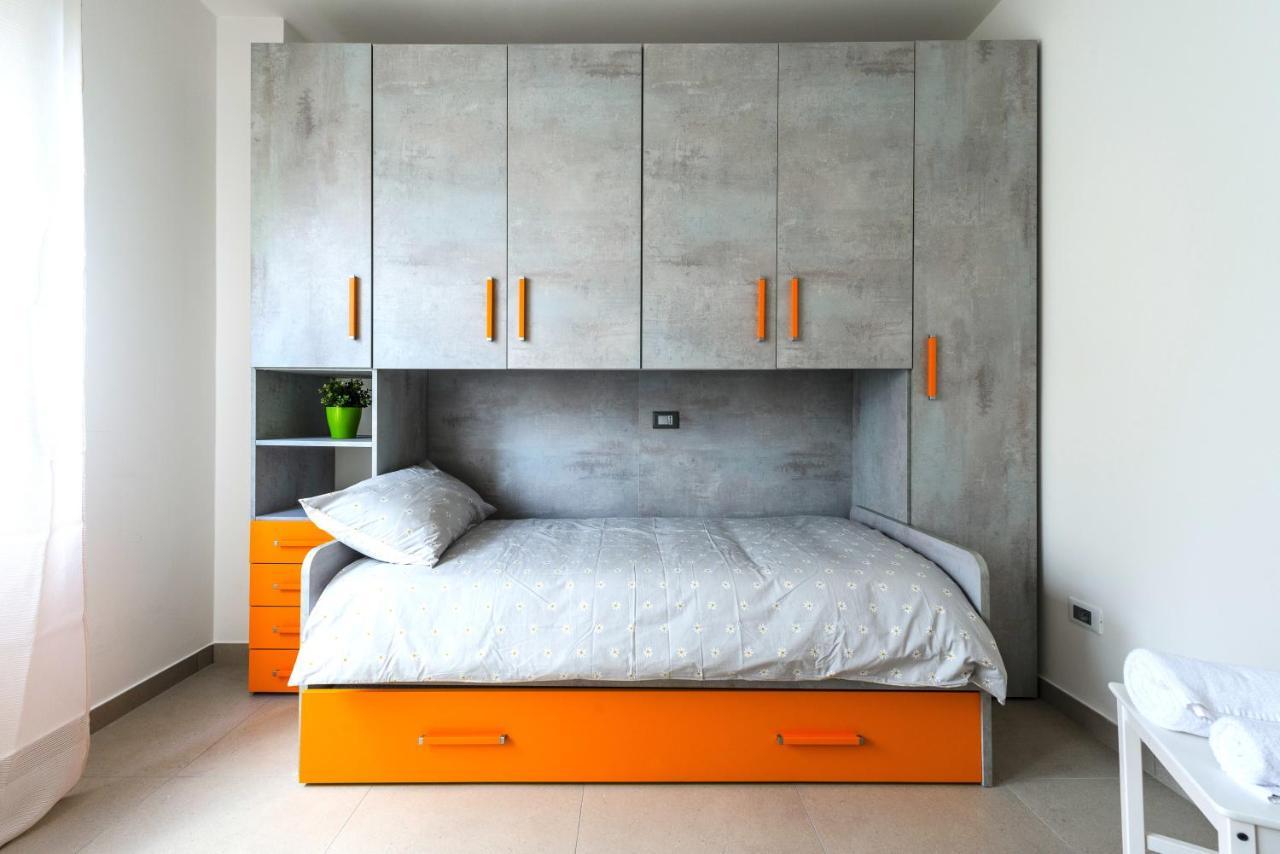 Hostly - Cisanello Suite Apartment - Light And Colors Pisa Bagian luar foto
